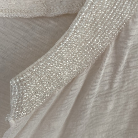 J CREW off white ivory slub tee shirt beaded embellished collar neckline v-neck - Picture 3 of 5